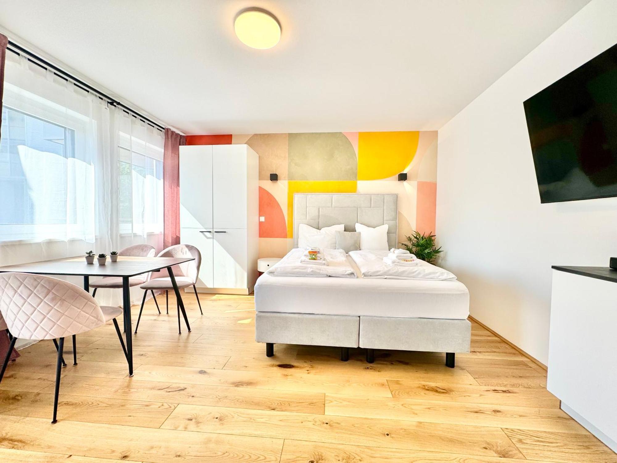 Stylische Wohnung Mit Balkon Виена Екстериор снимка
